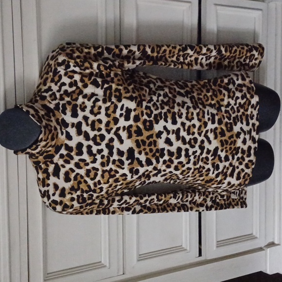 SHEIN Tops - Shein sz large turtleneck